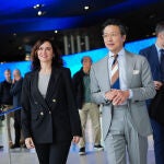 La presidenta de la Comunidad, Isabel Díaz Ayuso, ha visitado la sede central de la multinacional coreana Hyundai, ubicada en Goyang, en Corea del Sur.