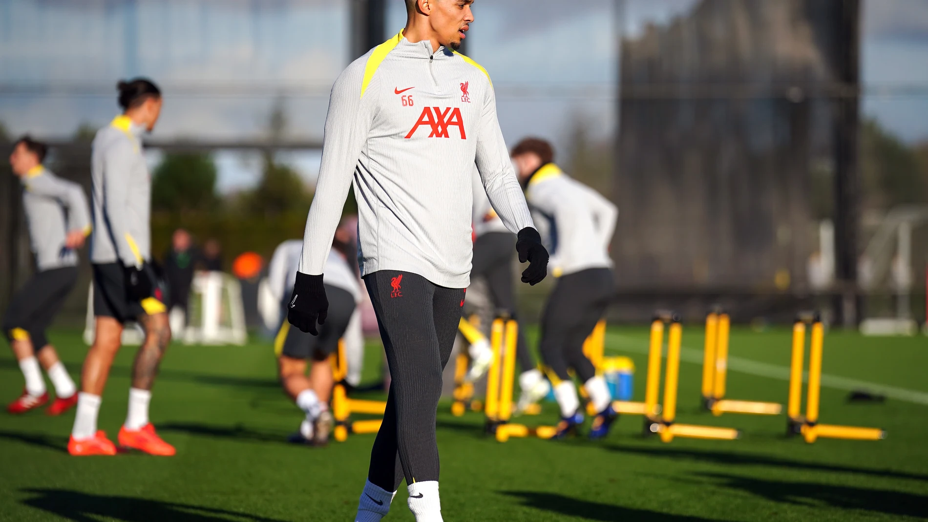 26 November 2024, United Kingdom, Liverpool: Liverpool's Trent Alexander-Arnold pictured during a training session ahead of Wednesday's UEFA Champions League soccer match against Real Madrid, at the AXA Training Ground. Photo: Peter Byrne/PA Wire/dpa 26/11/2024 ONLY FOR USE IN SPAIN