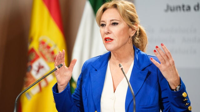 La consejera de Economía y Hacienda de la Junta de Andalucía y portavoz del Gobierno, Carolina España