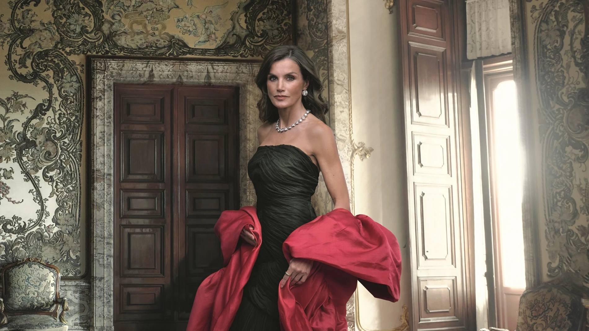 Retrato de Annie Leibovitz a la Reina Letizia perteneciente a la exposición “La tiranía de Cronos” del Banco de España, a 26 de noviembre de 2024, en Madrid (España). REALEZA;REYES Annie Leibovitz 26/11/2024