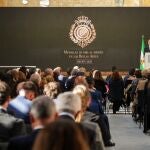 Los Reyes entregan en Sevilla las Medallas de Oro en Bellas Artes con recuerdos a las víctimas de DANA