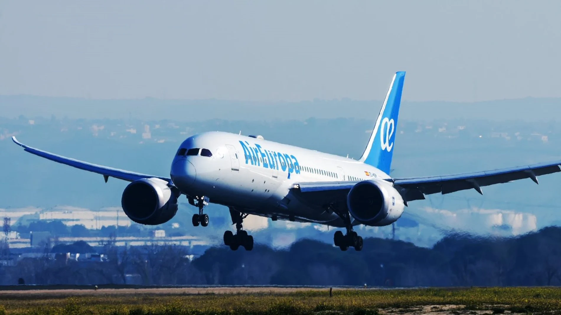 Economía.- Air Europa asegura que hay "varios interesados" en la compra de la aerolínea, entre ellas Air France KLM