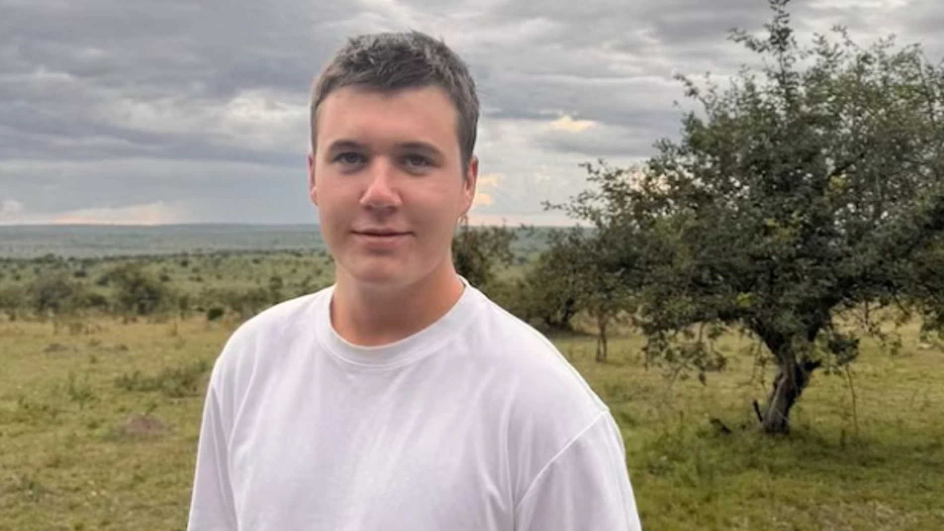 El príncipe Christian de Dinamarca en su voluntariado en África