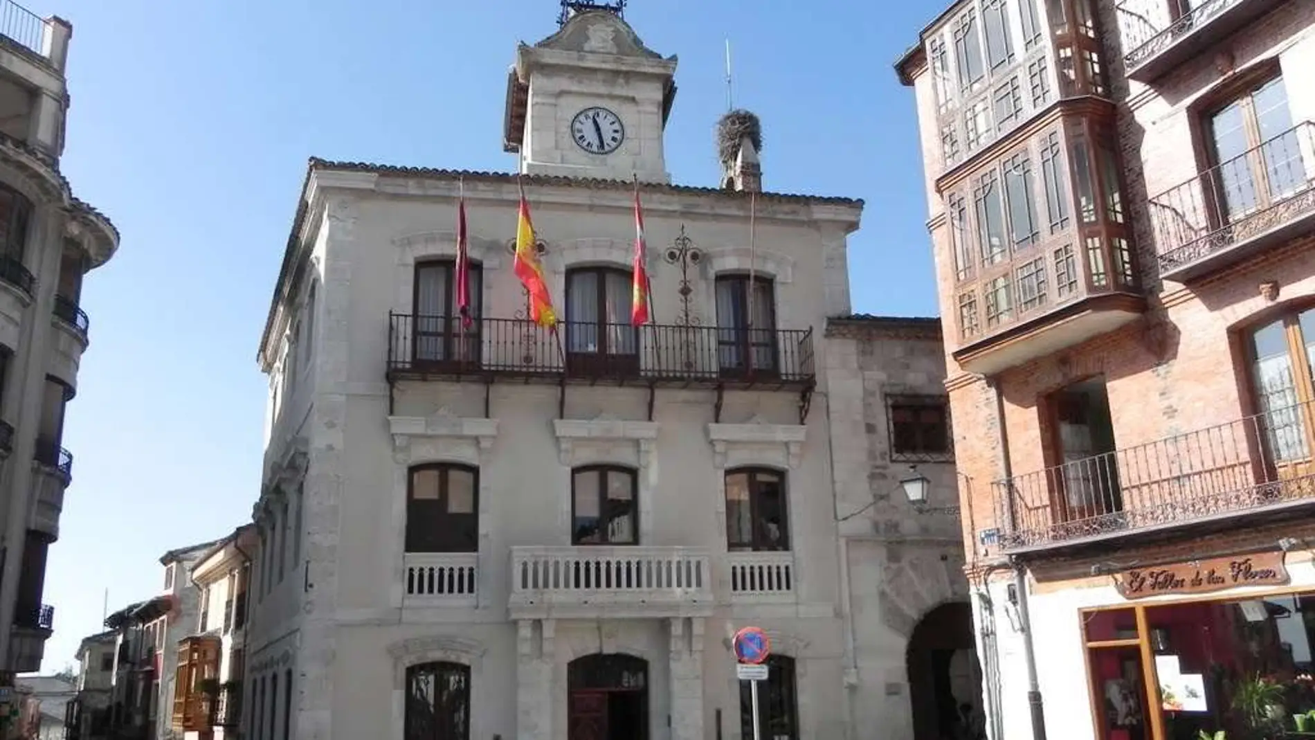 Fachada del Ayuntamiento de Cuéllar