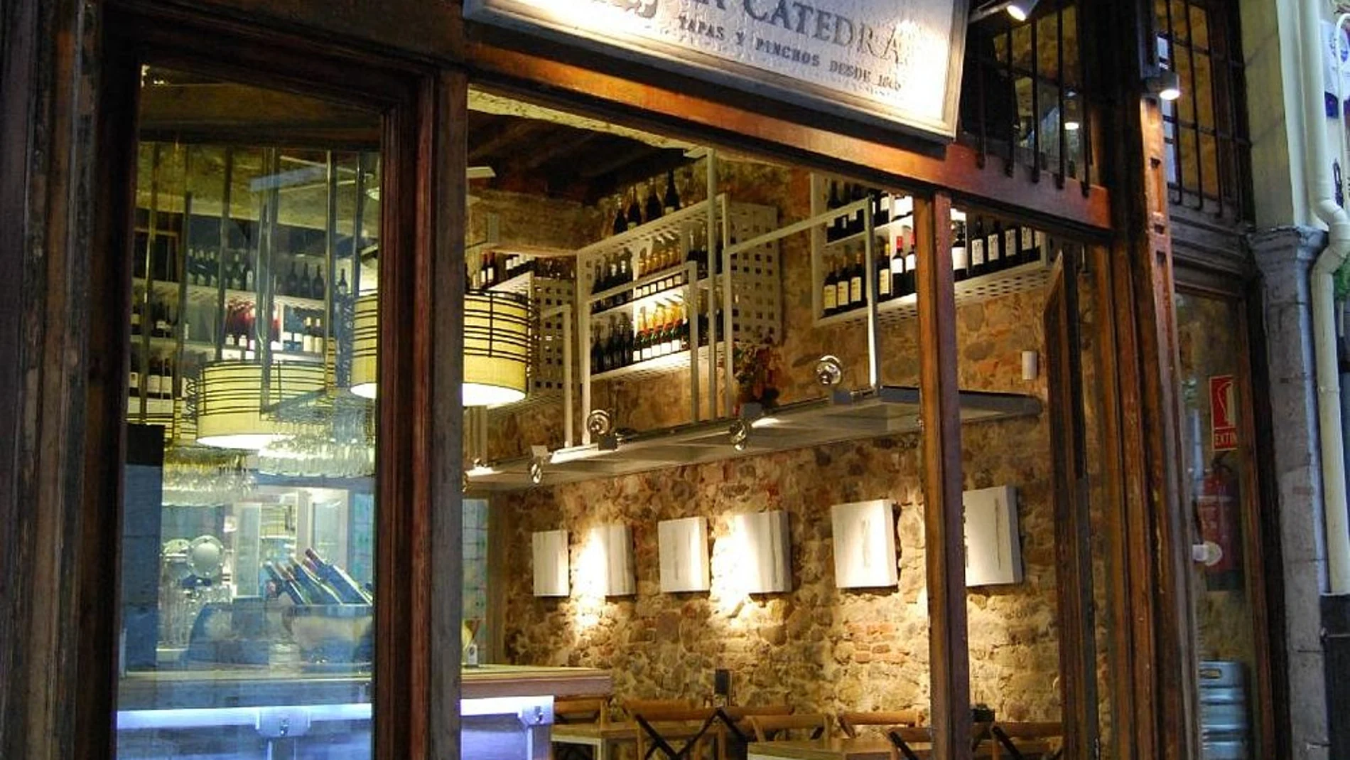 El restaurante más antiguo de Cantabria: abrió en 1912 y sirve las mejores rabas del mundo