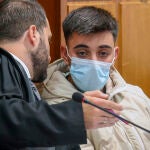 Declarado culpable de asesinato matrimonio y su hijo por la muerte de un joven en Jumilla