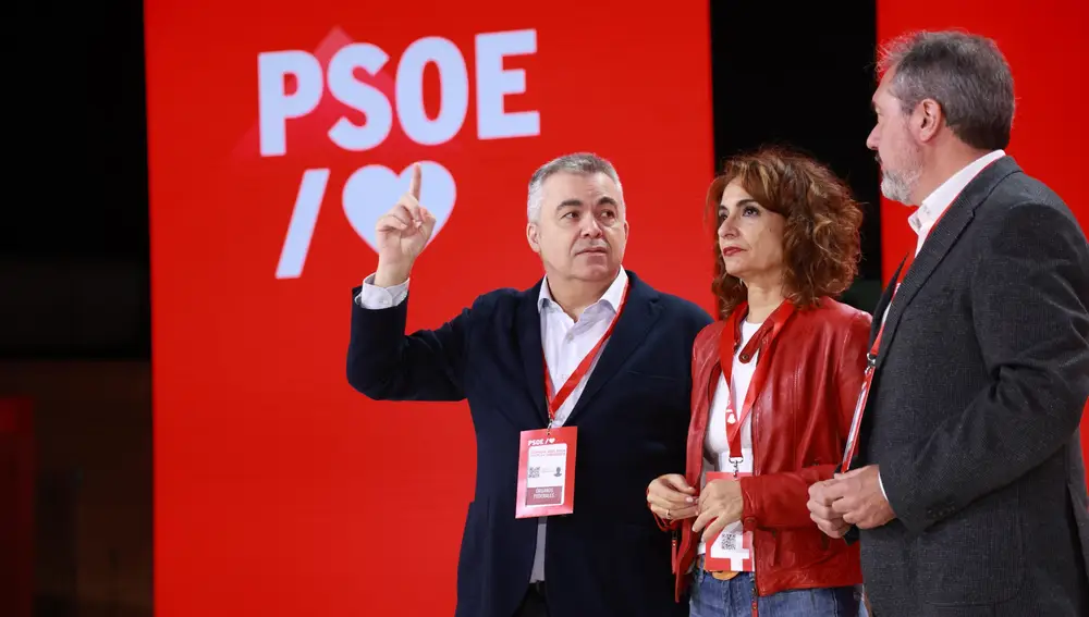 Montero apuesta porque Cerdán continué "muchos años" como secretario de Organización del PSOE
