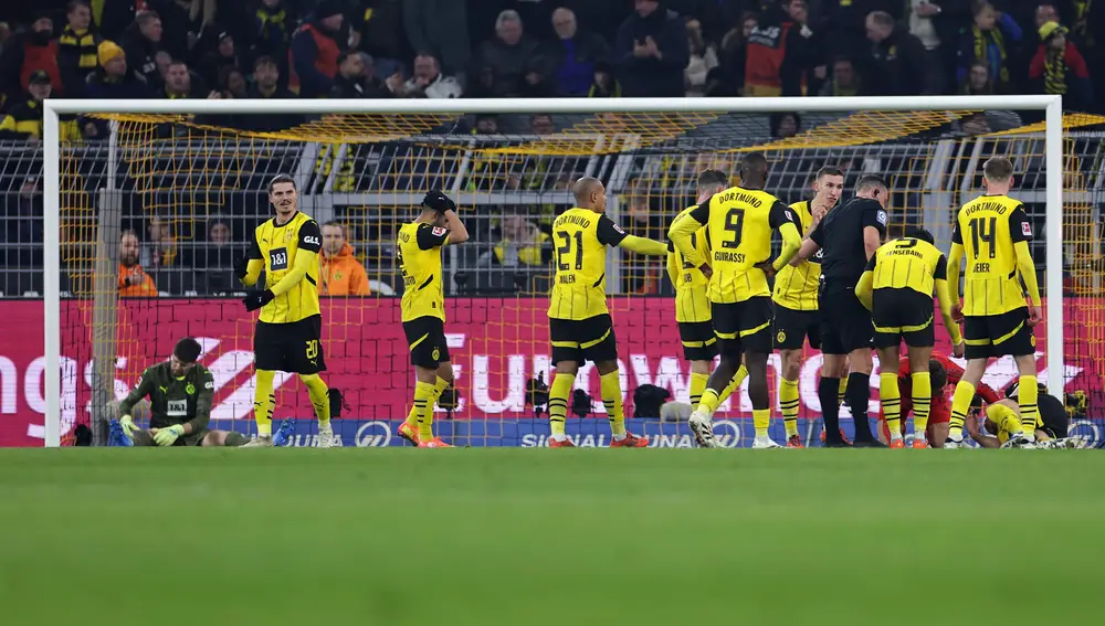 Bundesliga - Borussia Dortmund vs FC Bayern Munich