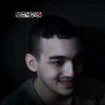 Fotograma del vídeo del rehén israelí, Edan Alexander, que publicó Hamás en la red social Twitter (X).