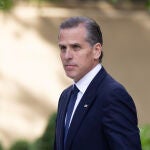 Biden indulta a su hijo Hunter por considerarlo víctima de ataques políticos