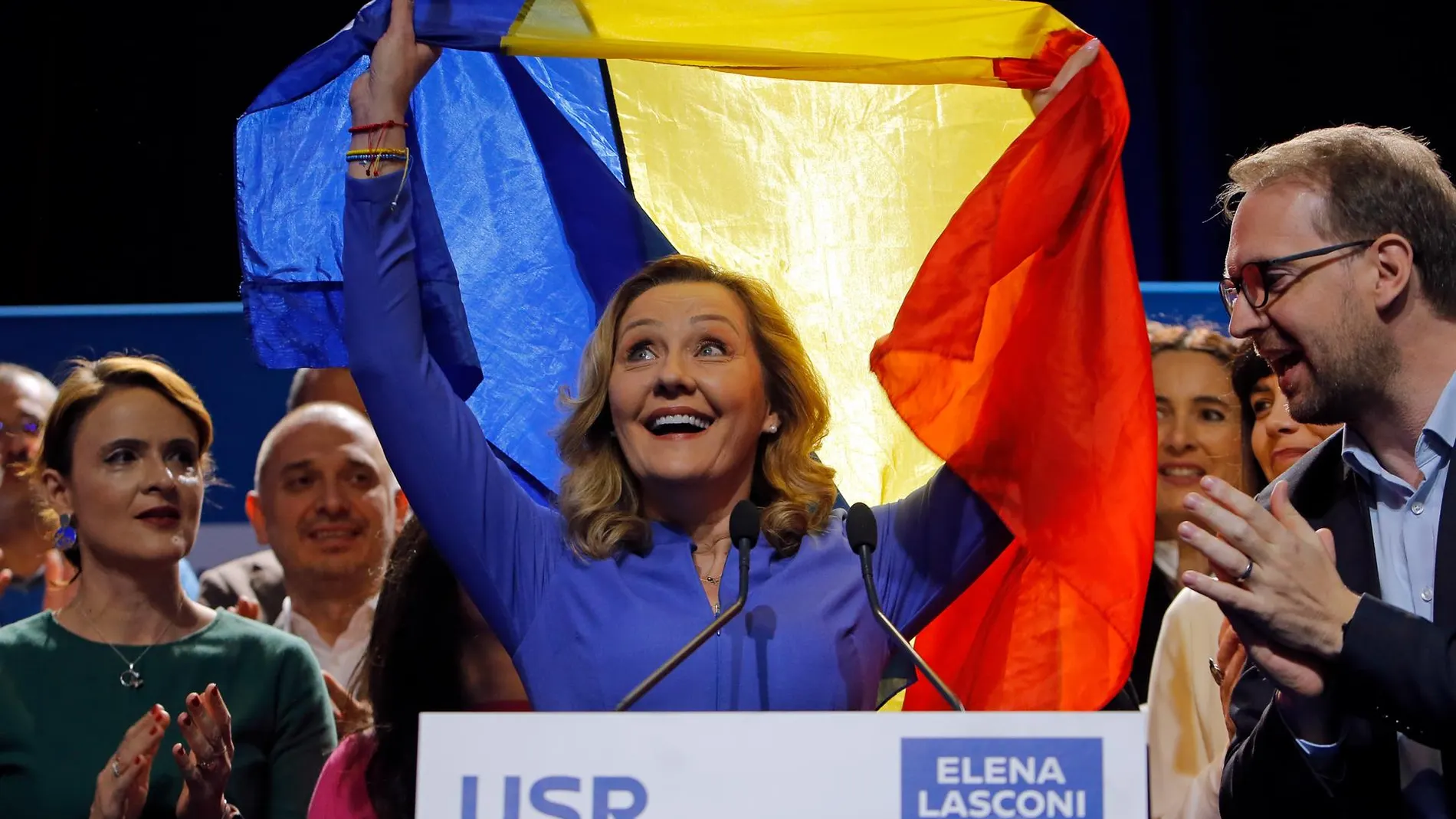 Rumanía.- La autoridad electoral afirma que no hay "diferencias significativas" en el recuento de las presidenciales