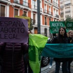 Concentración contra la cumbre antiaborto que se celebra en el Senado