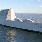 USS Zumwalt, el destructor más grande del mundo, será el primero en equiparse con misiles hipersónicos.