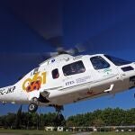  Evacuada en helicóptero la mujer atropellada por un tren y restablecida la circulación ferroviaria