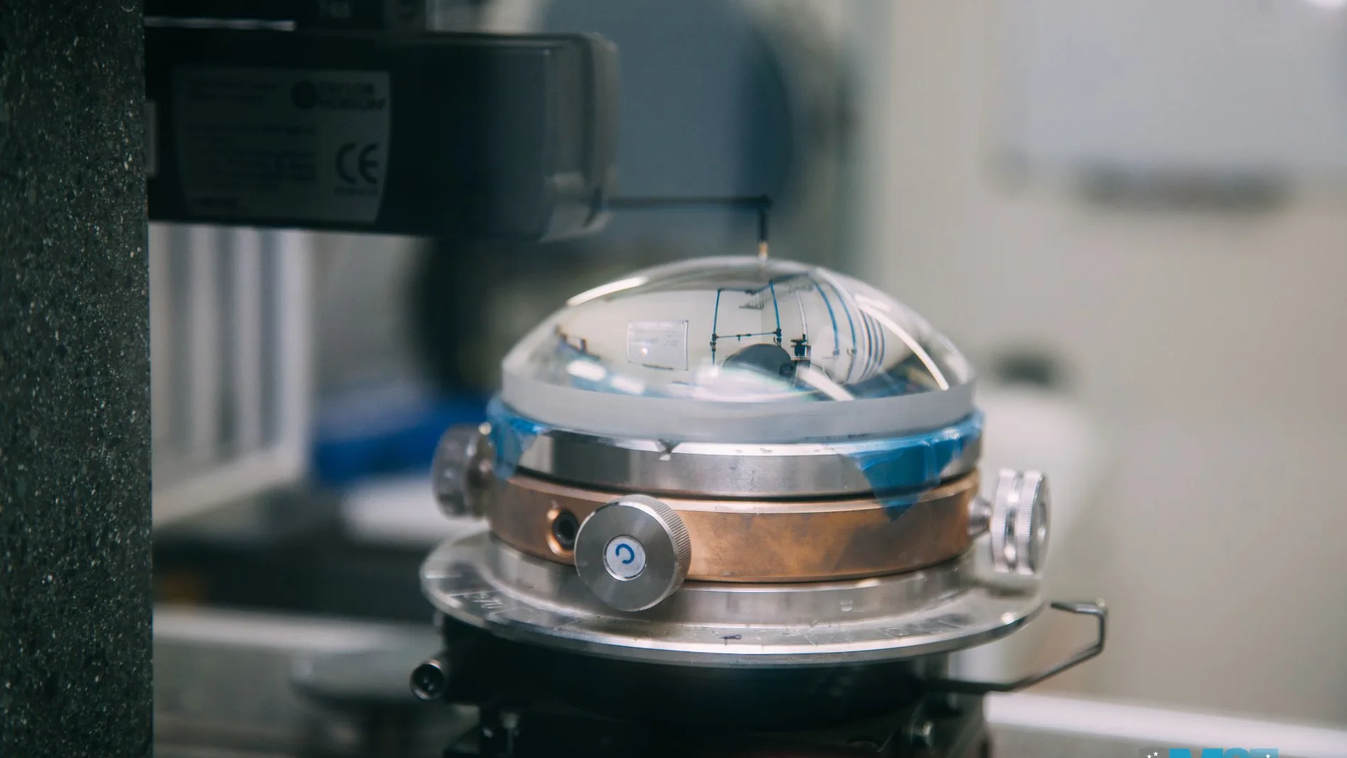 La compañía española EM&E ya fabricaba elementos ópticos, sector que ahora se refuerza con DAS Photonics