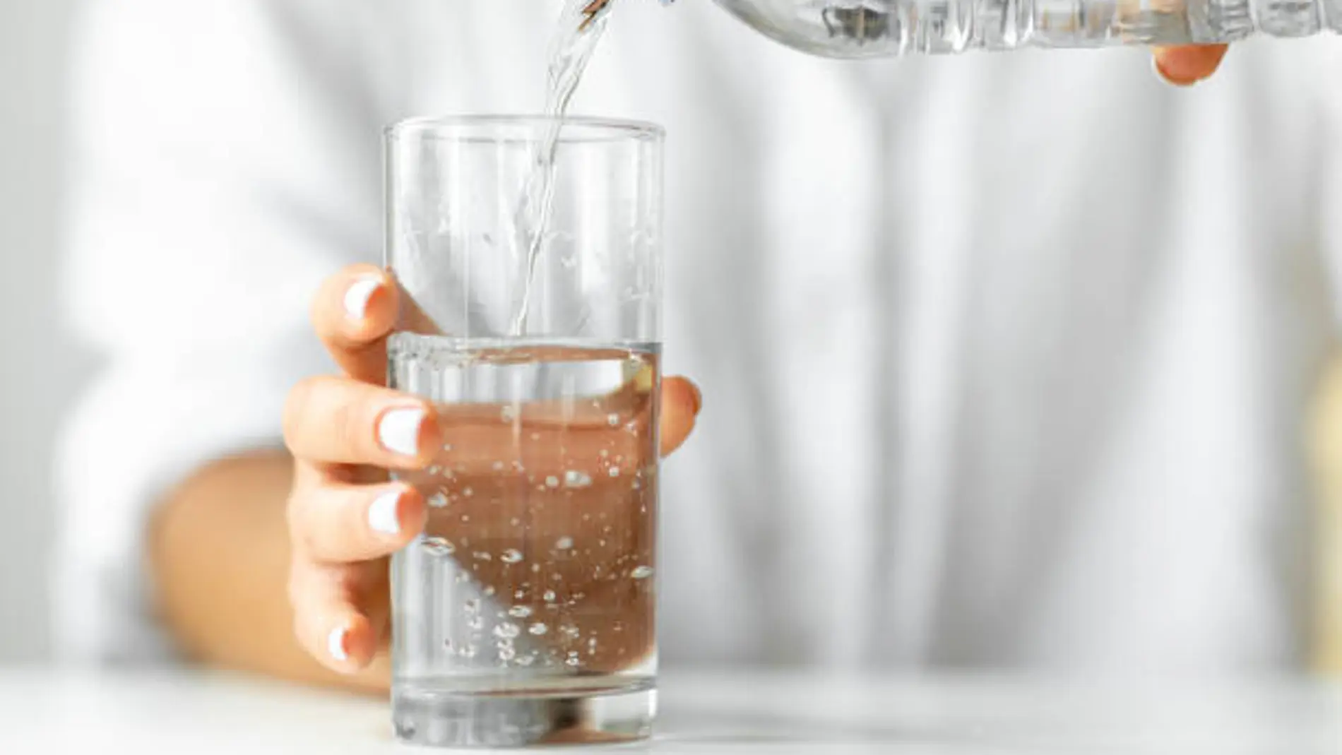 Agua embotellada
