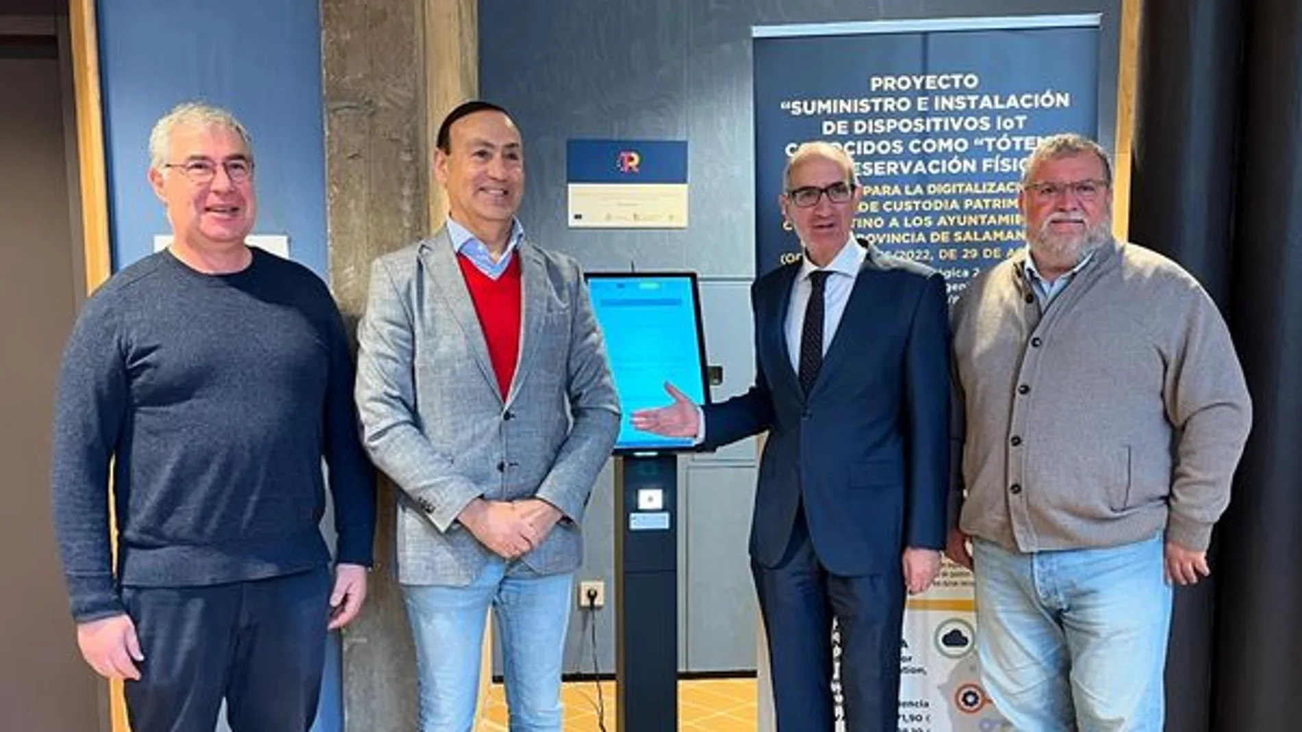Presentación del proyecto por parte de Javier Iglesias