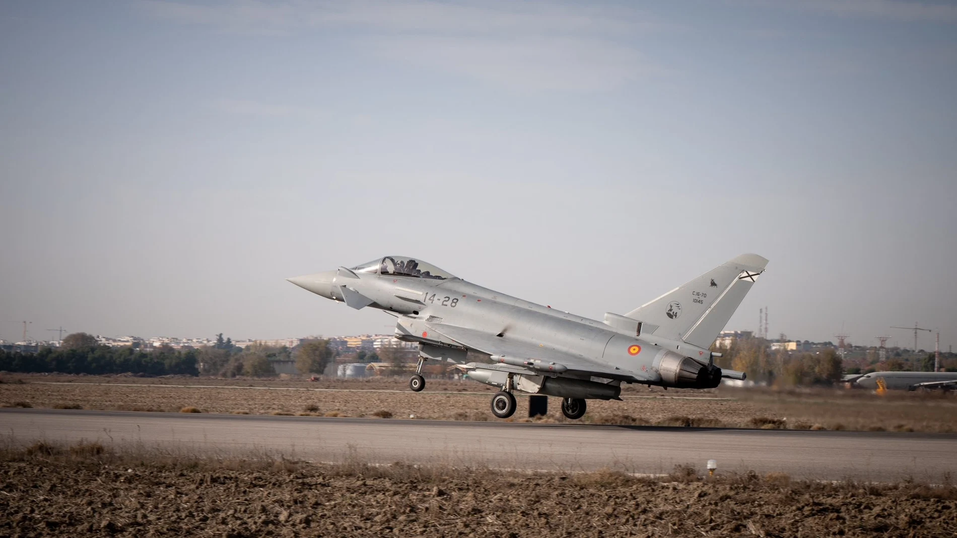 Un Eurofighter español realiza su primer vuelo con el radar E-Scan