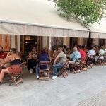 Sevilla.- Los hosteleros ven "inviable" abrir los bares durante la Magna ante las "desmedidas" regulaciones adoptadas