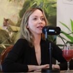 Elizabeth Clapes, psicóloga, terapeuta de pareja y comunicadora