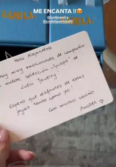 Regalo de Anabel Pantoja a Alejandra Rubio