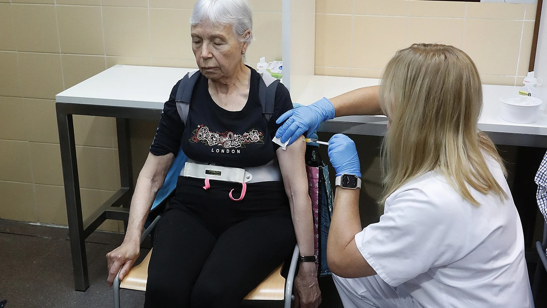 Los mayores de 65 años, los más concienciados con la vacunación