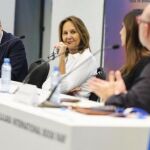 LJosé Creuheras, María Dueñas, Dolores Redondo y Ricardo Raphael durante el acto del 75 aniversario de la editorial Planeta