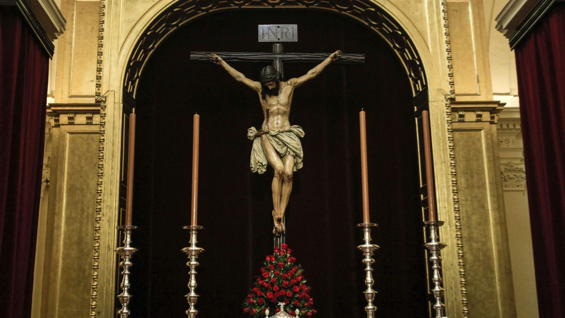 Santísimo Cristo de la Buena Muerte, de la hermandad de los Estudiantes de Sevilla