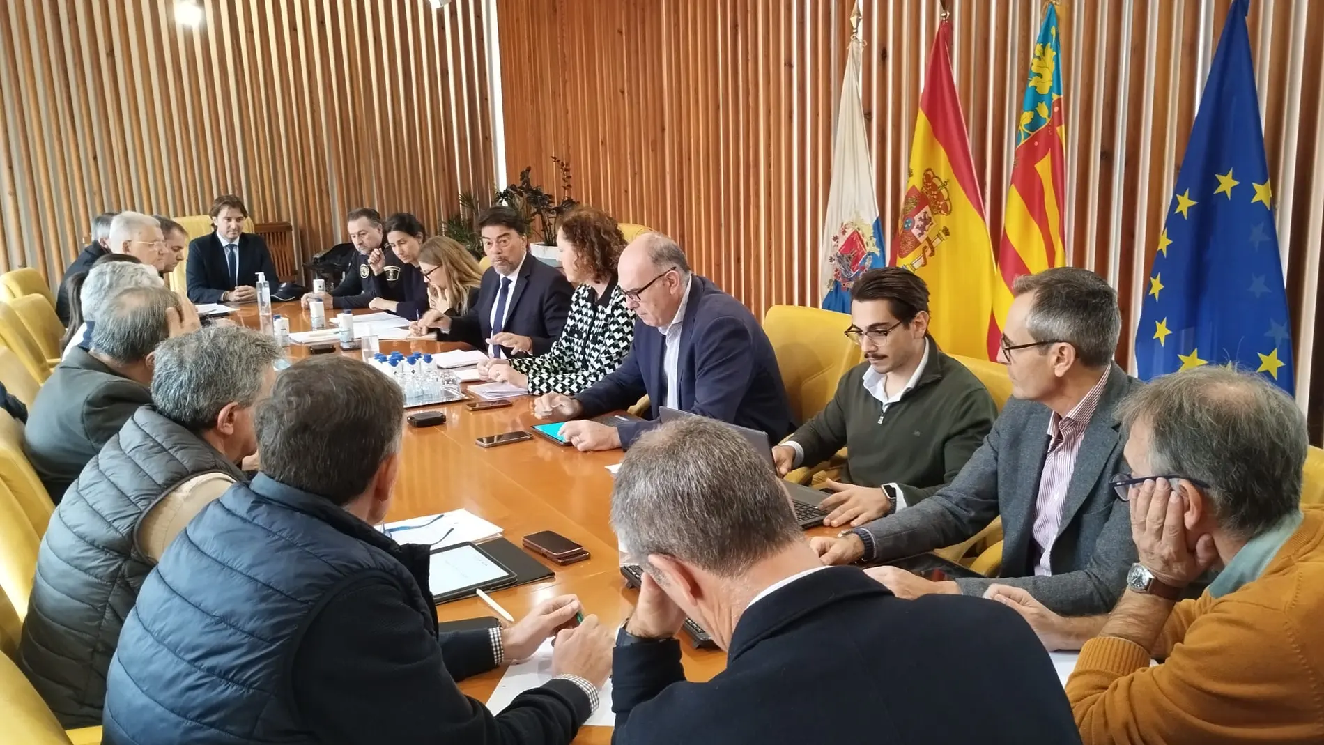 Reunión de la mesa técnica de evaluación de riesgos para emergencias climáticas del Ayuntamiento de Alicante