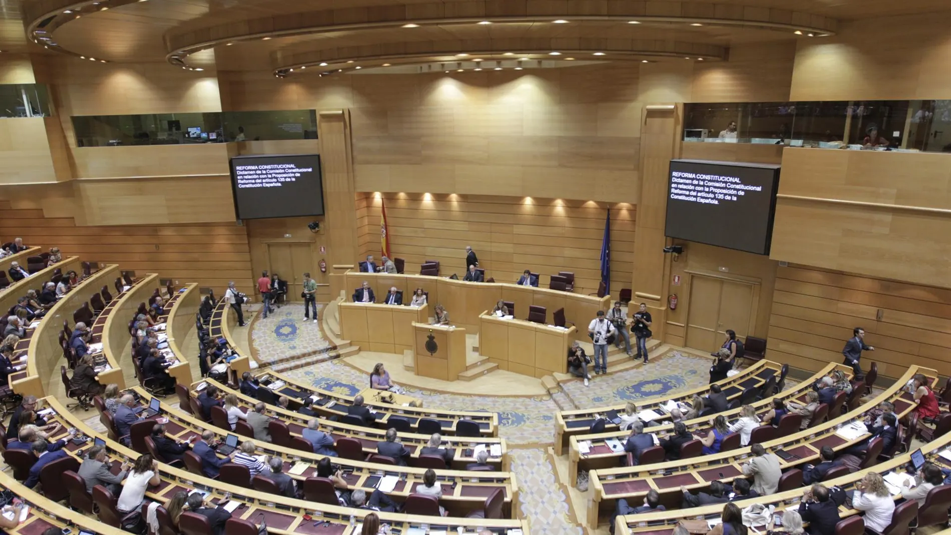 El Senado insta al Gobierno a adoptar medidas encaminadas a mejorar el diagnóstico del VIH y reducir el estigma asociado