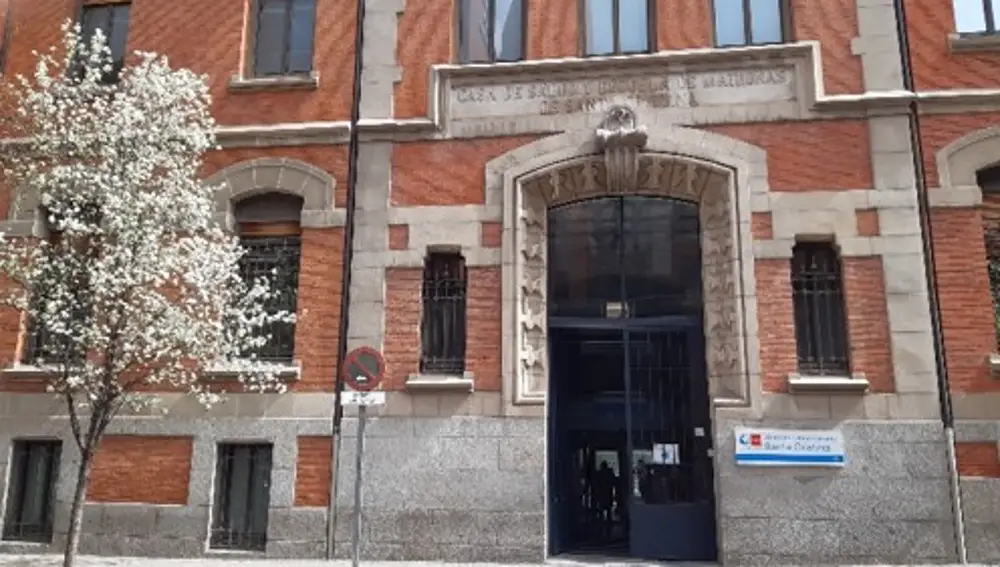 Fachada del hospital en 2024