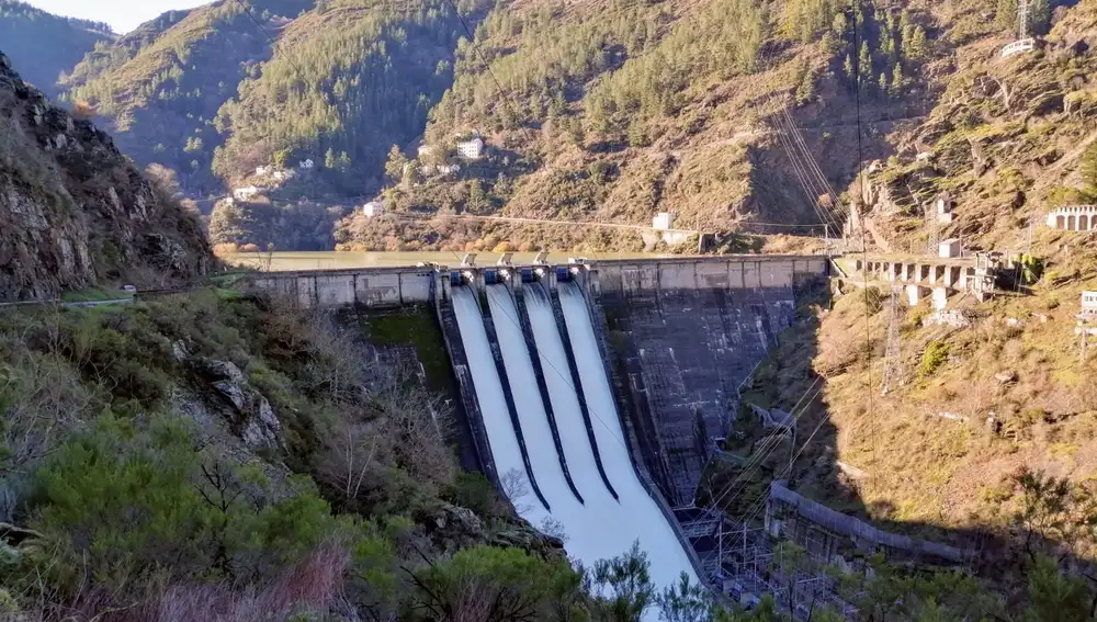Embalse de Grandas de Salime.