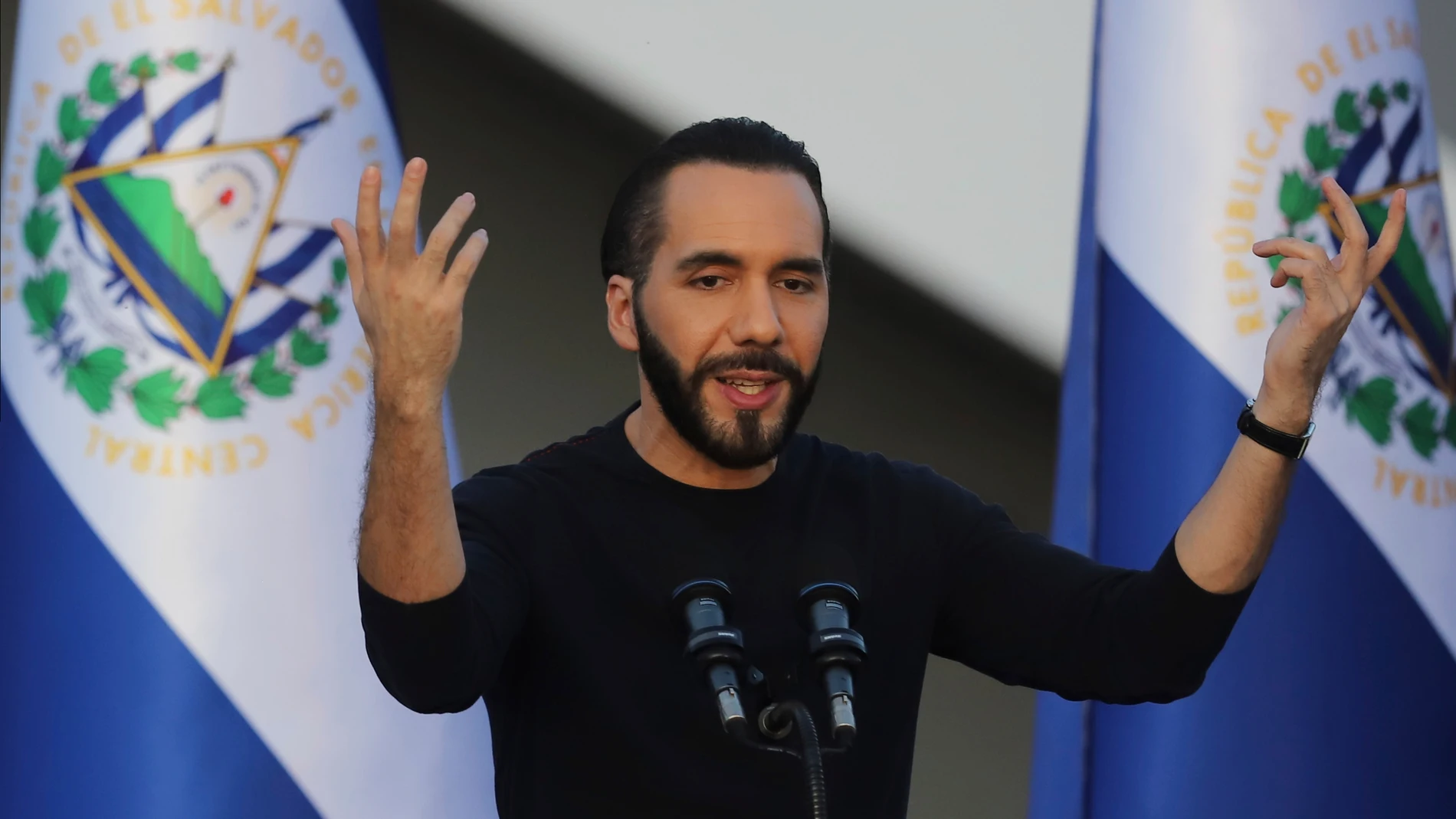 FILE - El Salvador's President Nayib Bukele gives a speech during the inauguration of an industrial data center in Ciudad Arce, El Salvador, July 16, 2024. (AP Photo/Salvador Melendez, File)