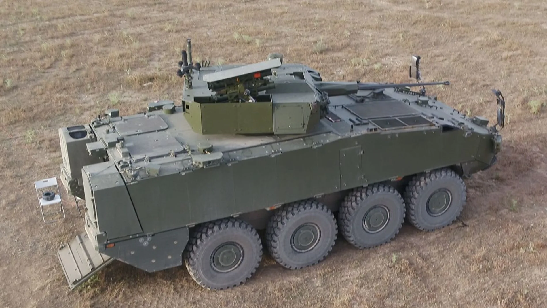 Torreta Guardian 20 de EM&E sobre un VCR Dragon del Ejército de Tierra