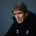 Fútbol.- Manuel Pellegrini: "El Barça ha demostrado que es el mejor equipo de lo que llevamos de Liga"
