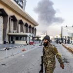 El HTS y sus milicias aliadas continúan su avance hacia Homs ante el repliegue de las tropas de Siria