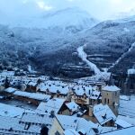 Así es el mercadillo navideño más bonito de España: esta rodeado de montañas y durará poco tiempo