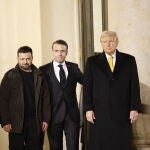 French President Macron receives US president-elect Donald Trump at the Elysee Palace