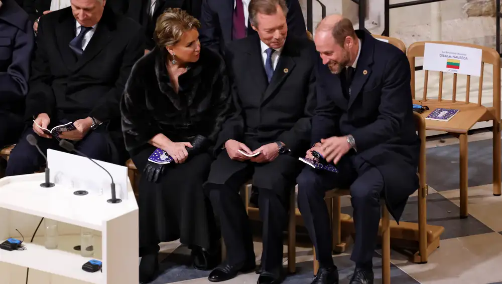 Official ceremony marks reopening of Notre-Dame Cathedral