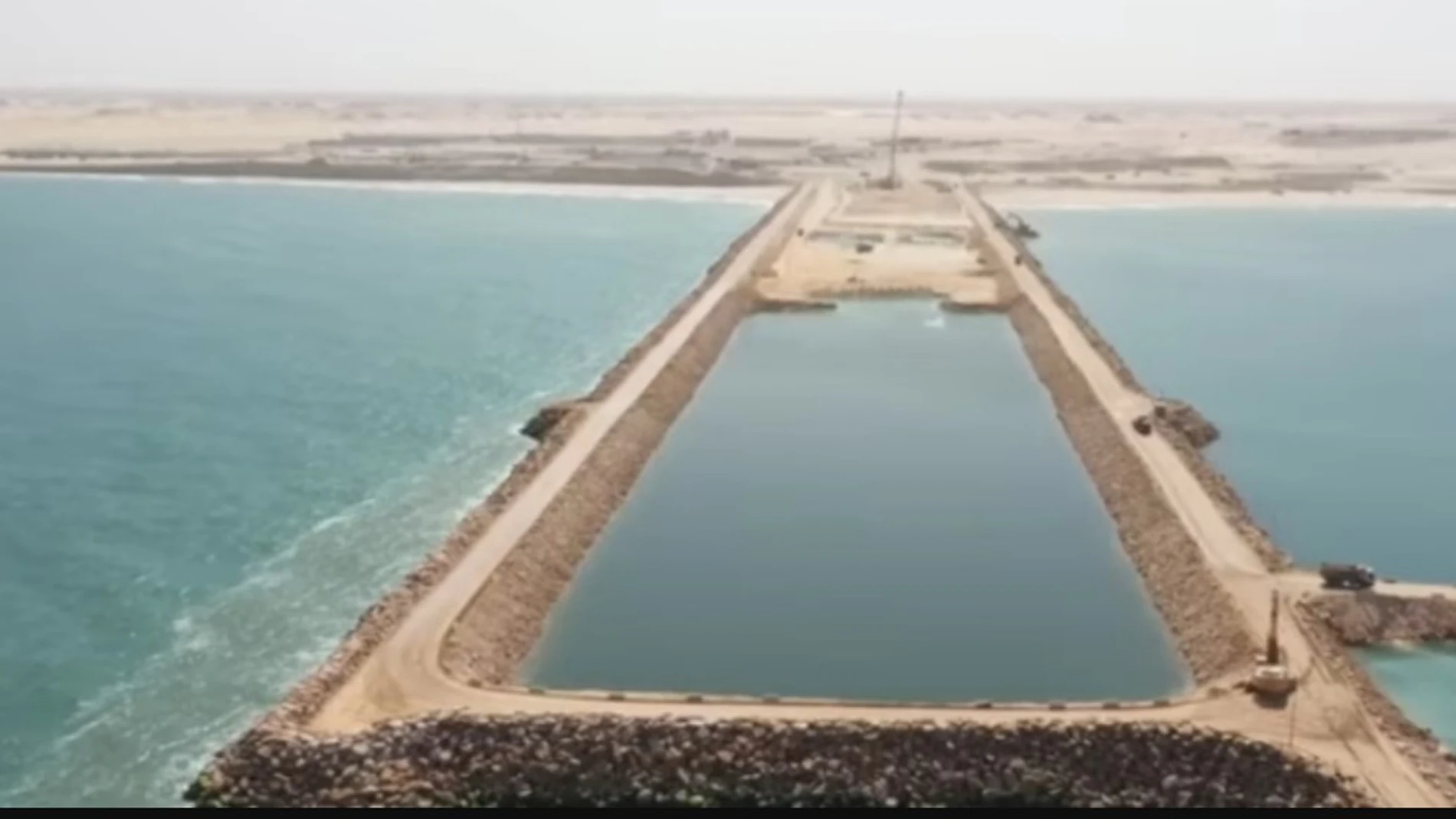 Obras en el puerto de Dajla