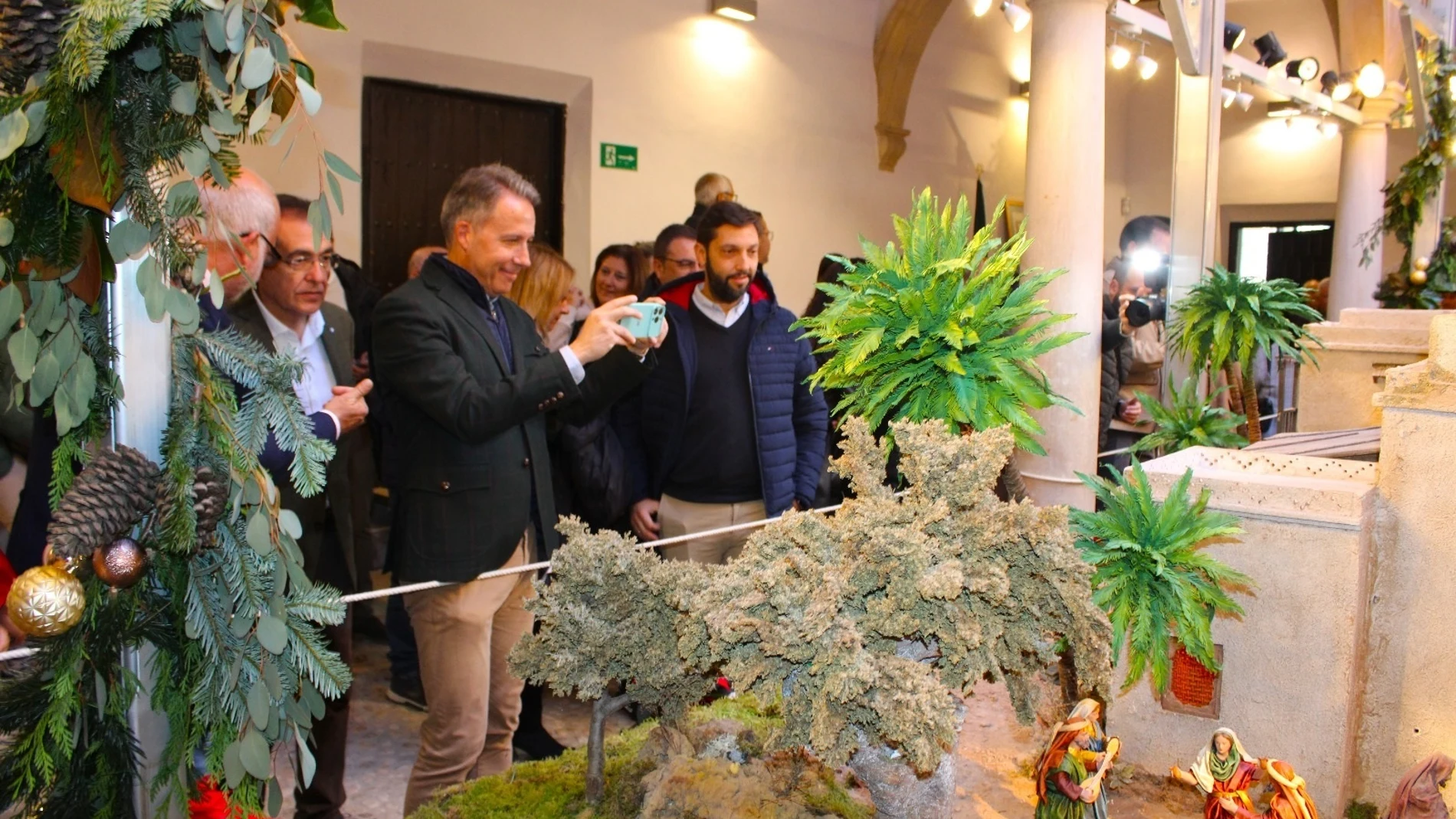 El Belén Municipal de Lorca recrea la Basílica Julia del Foro Romano y el arco del triunfo de Medinaceli de Soria