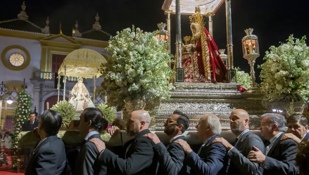 PROCESIÓN DE ´LA MAGNA´