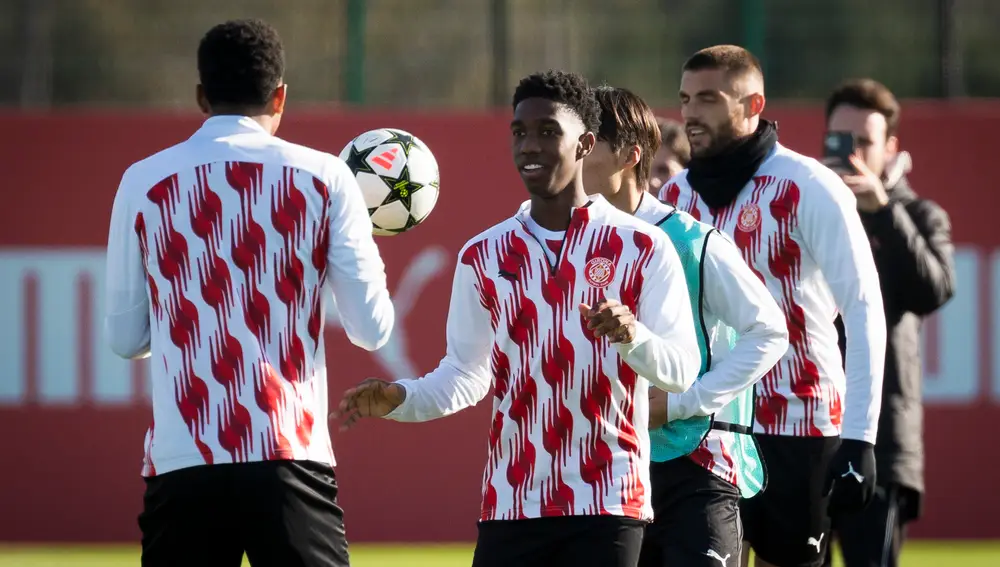El Girona FC prepara su partido ante el Liverpool FC