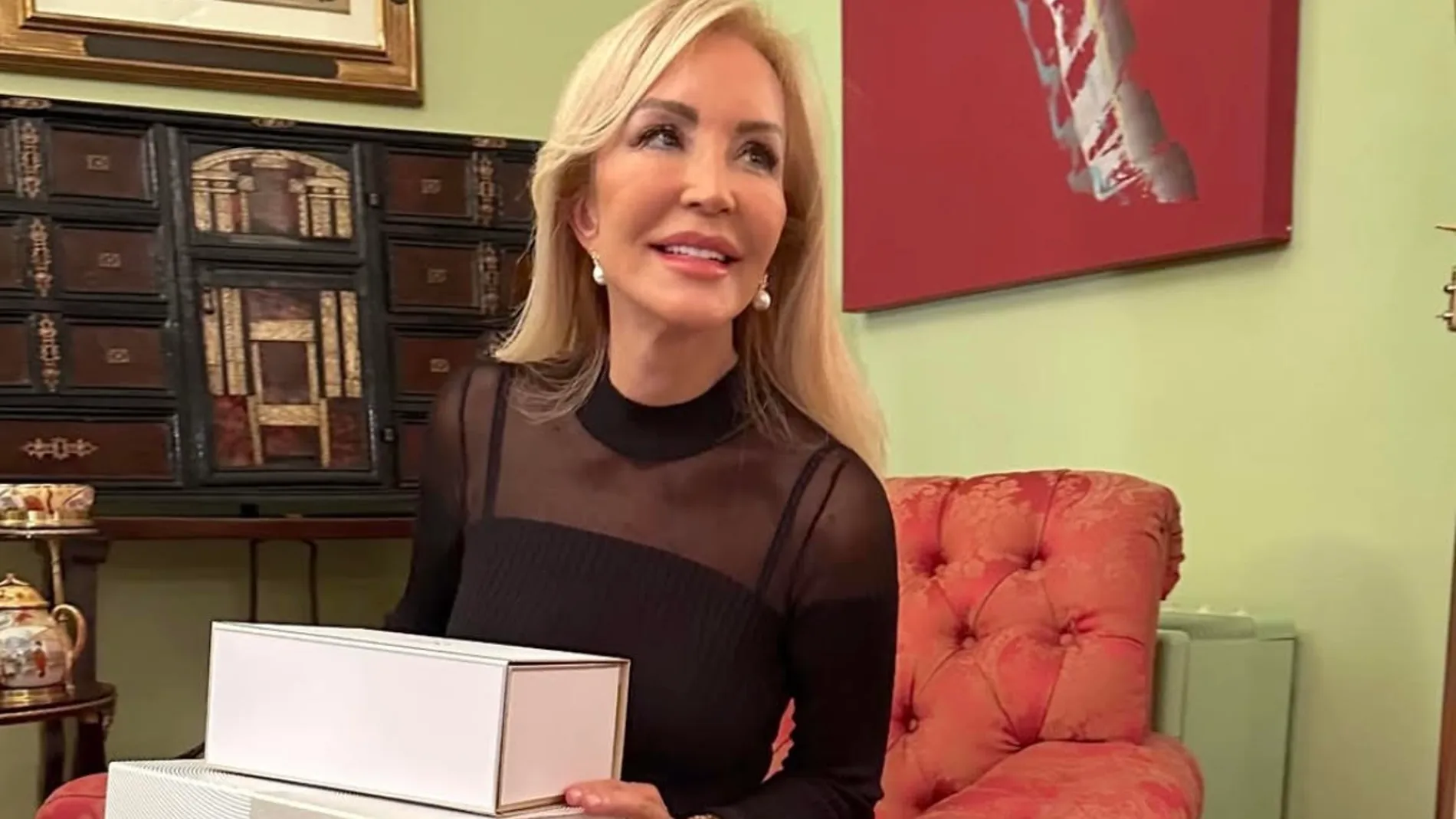 Carmen Lomana se adelanta a la Navidad.