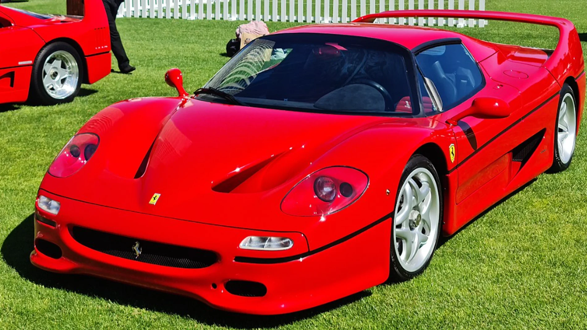 Un Ferrari F50 como el que tenía Al Asad en su colección de vehículos de lujo