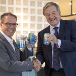 Economía.- Nestlé y Damm firman un acuerdo para producir, comercializar y distribuir Nestea en España