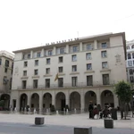 Fachada de la Audiencia de Alicante
