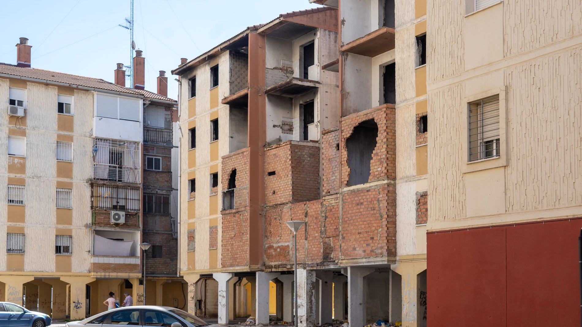 El barrio sevillano de Las Tres Mil Viviendas es uno de los más pobres de España