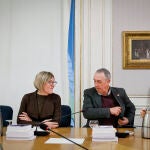 Los representantes de Compromís y PSPV ayer en la Junta de Síndics