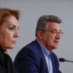 La vicepresidenta primera, consellera de Servicios Sociales, Igualdad y Vivienda y portavoz del Consell, Susana Camarero, informa de los asuntos tratados en los plenos ordinario y extraordinario del Consell
